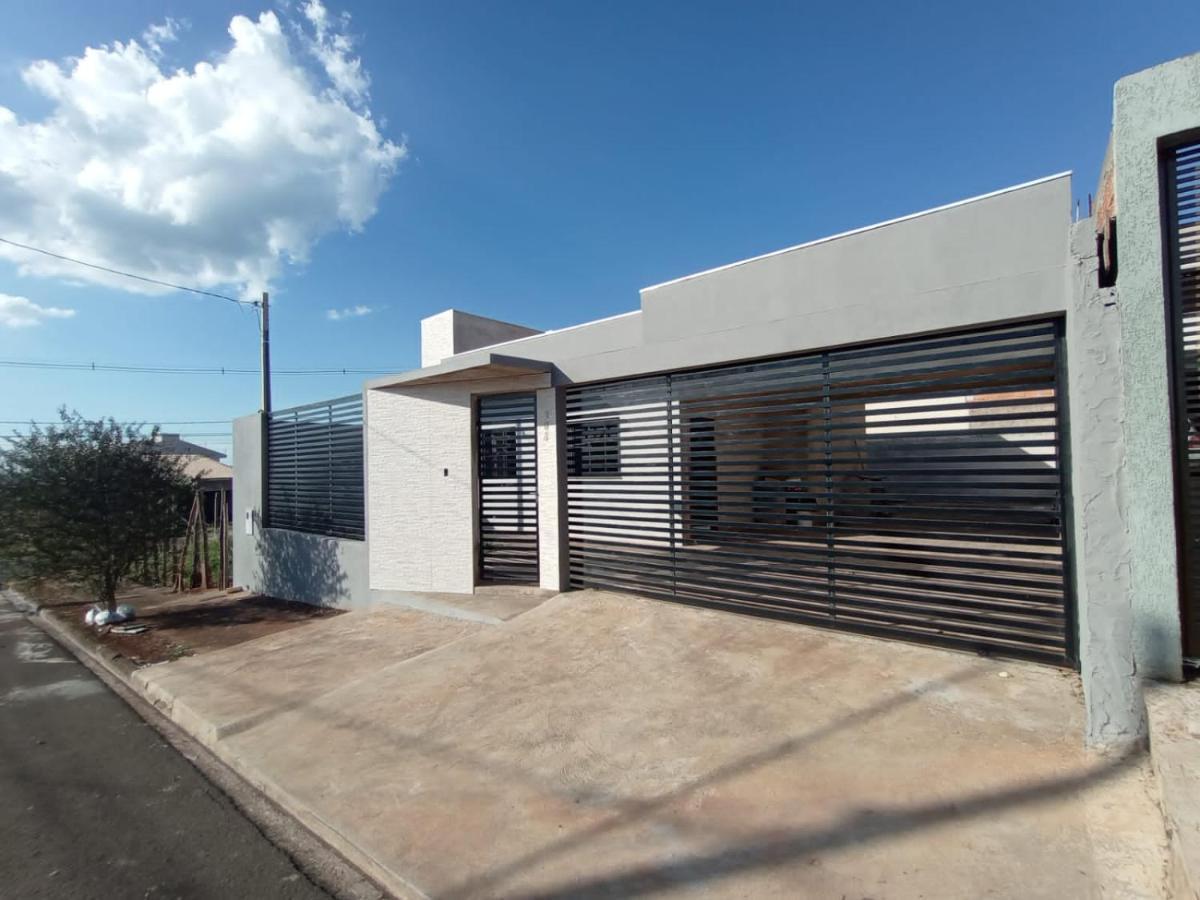 Casa Grande Em Arapongas Villa Kültér fotó