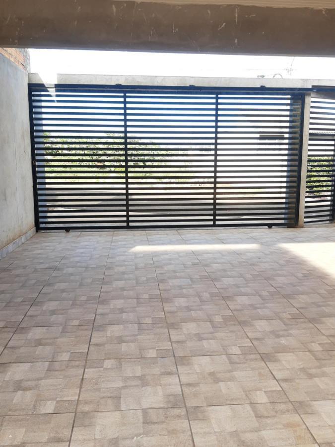 Casa Grande Em Arapongas Villa Kültér fotó